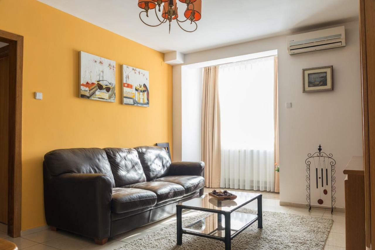 Maxxy Apartments Bucureşti Eksteriør bilde